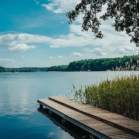 Ferienzimmer Direkt Am See Priepert المظهر الخارجي الصورة